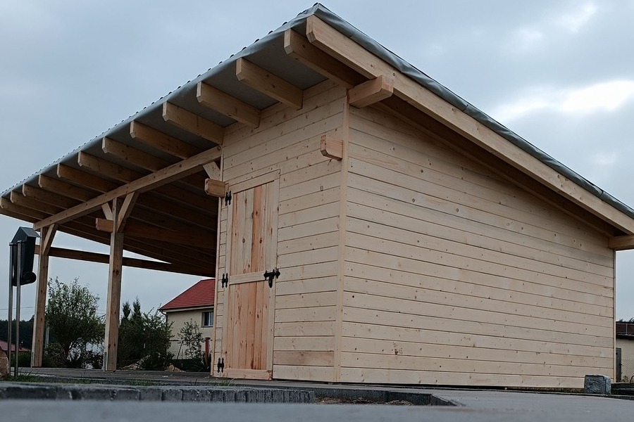 Wiata garażowa 4